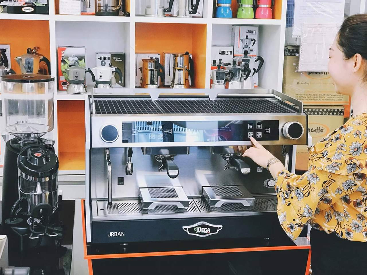Máy pha cà phê chuyên nghiệp Wega Urban 2 Group