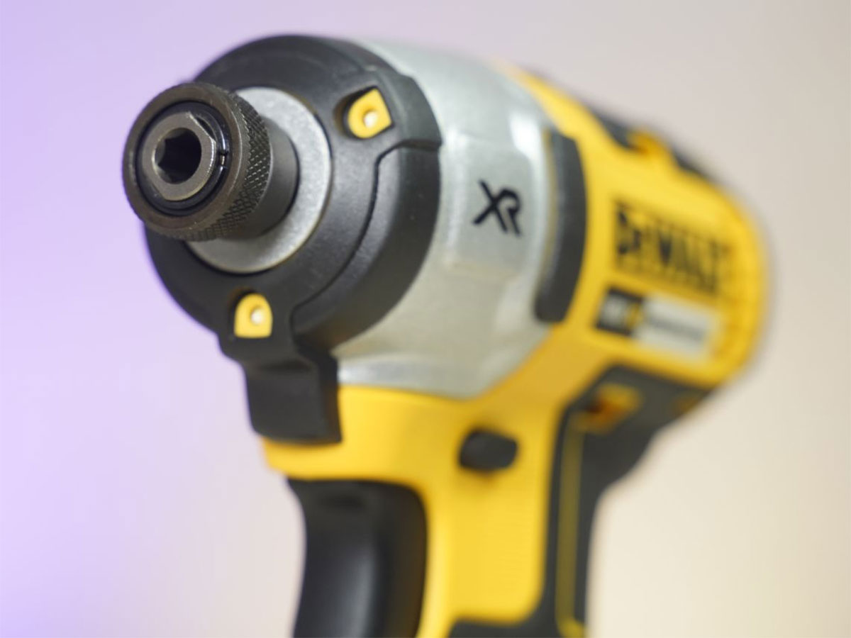 DeWalt DCF887D2