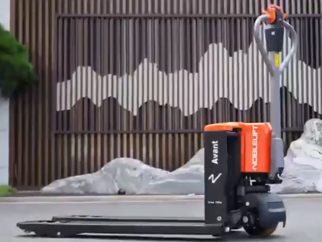 Xe nâng điện thấp Noblelift PWB150 1.5 tấn