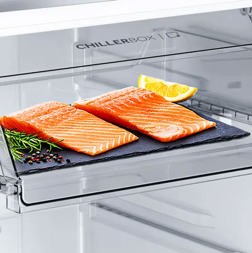 AQUA AQR-T380FA(WGB) còn được tích hợp ngăn đông mềm Chiller box hiện đại