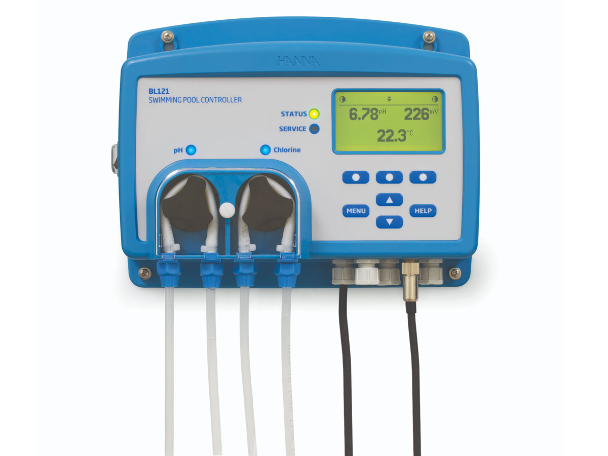 Bộ điều khiển (pH, ORP) bể bơi với máy bơm định lượng tích hợp, đầu ra Analog Hanna BL121
