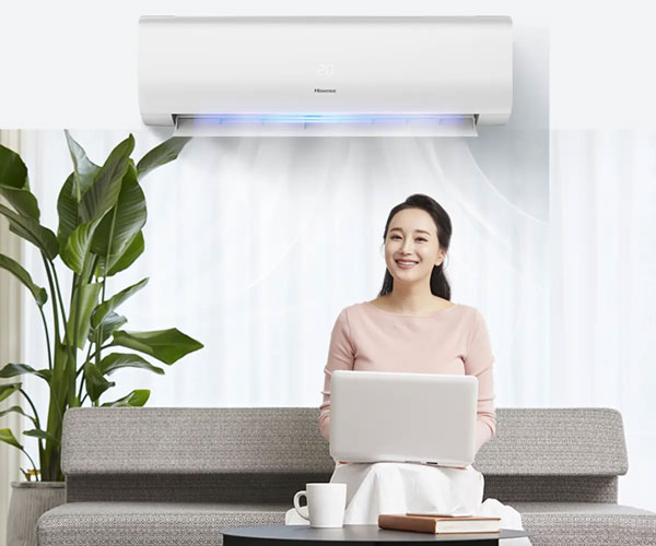 Điều hòa Hisense Inverter AS-12TR4RYDTU00B sở hữu kiểu dáng đẹp, gọn nhỏ