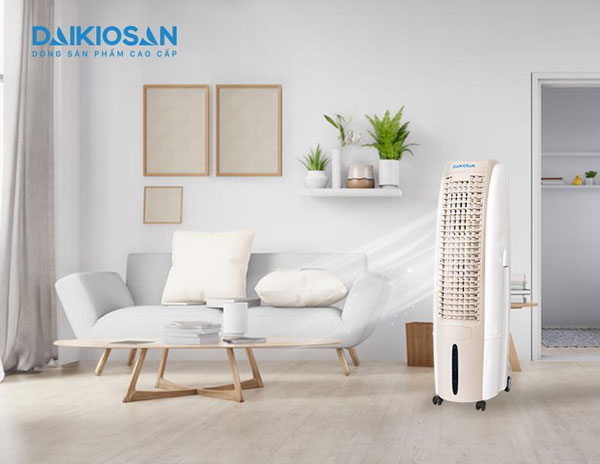 Máy làm mát không khí Daikiosan DM105 tạo ra làn gió mát mẻ, dễ chịu