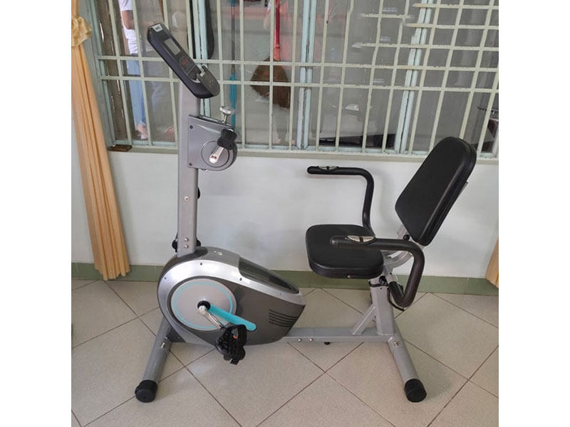 Xe đạp phục hồi chức năng 