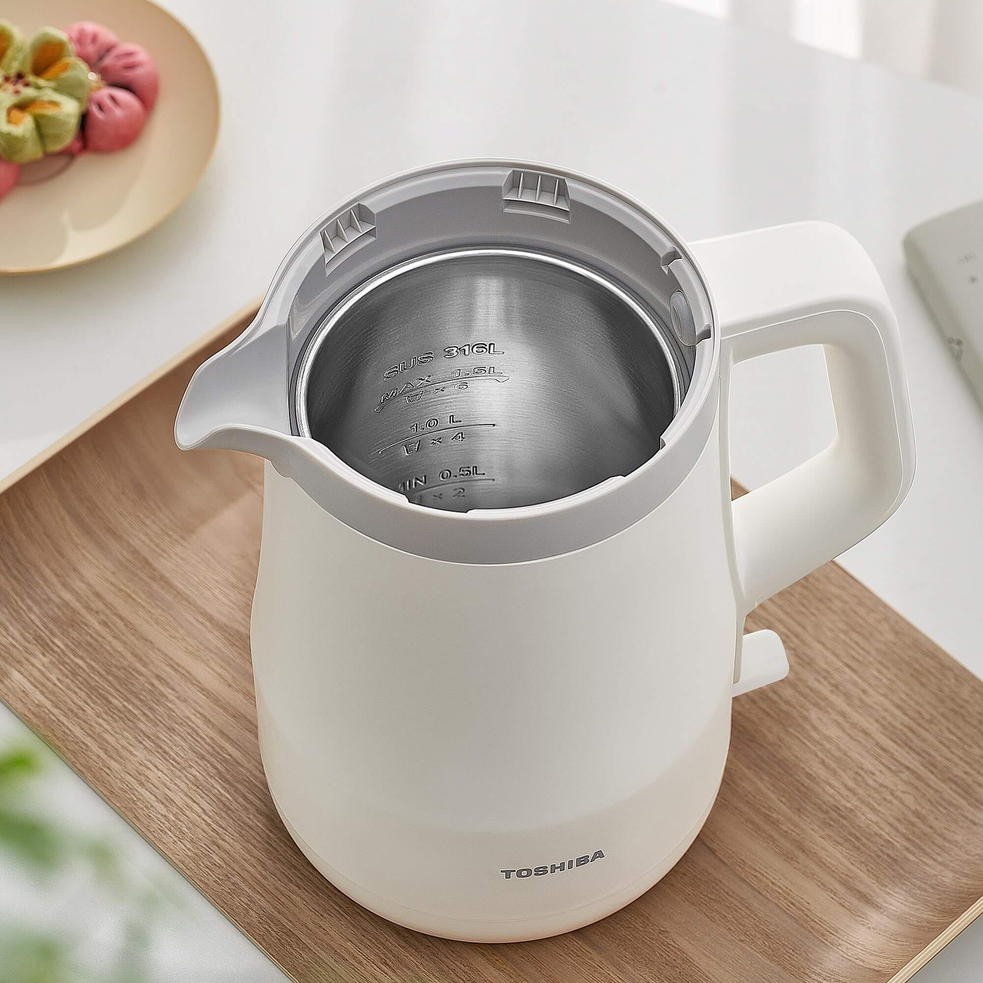 Ấm siêu tốc chống tràn Toshiba KT-15DRTVN(W)