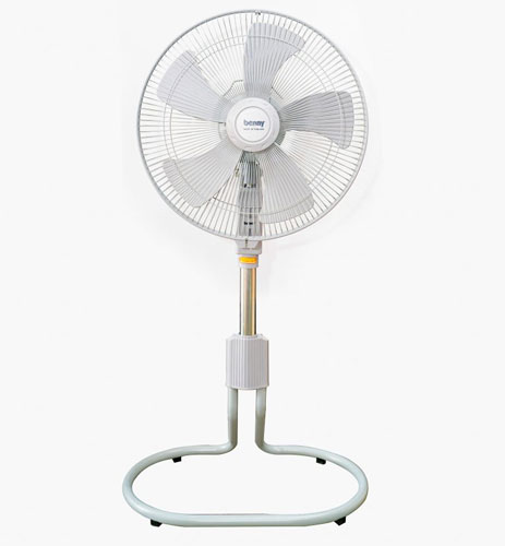 Quạt chân quỳ Benny BF182F được thiết kế an toàn cho người sử dụng