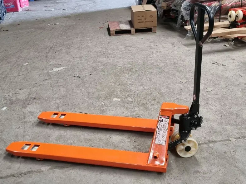 Xe nâng tay DB25