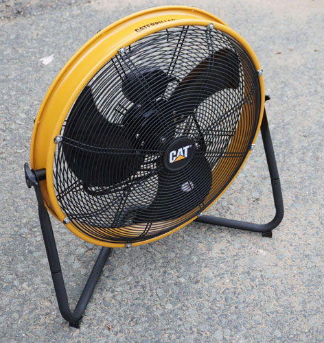 Quạt công nghiệp Caterpillar HV-20S hoạt động với công suất mạnh mẽ