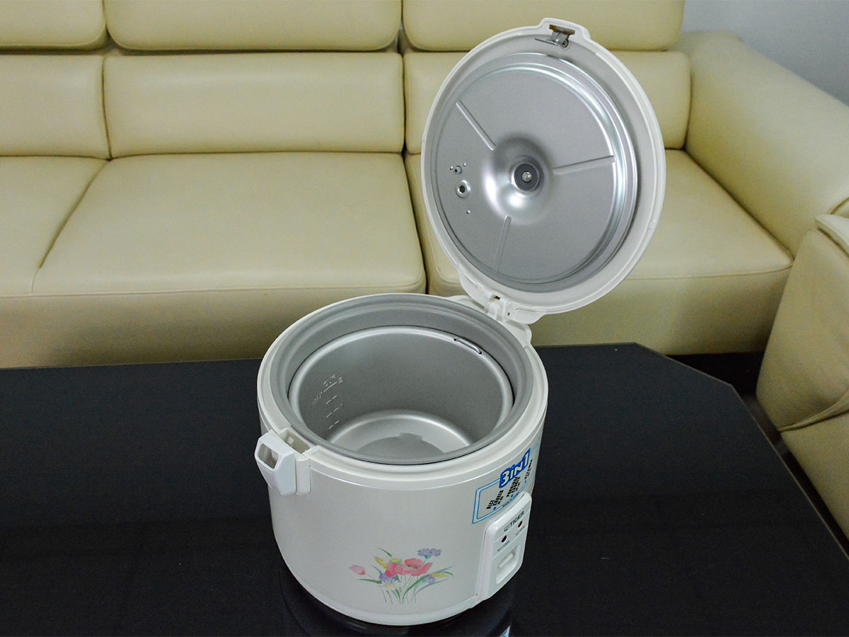 Nồi cơm điện cơ Tiger 