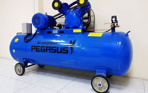 máy nén khí Pegasus TM-V-0.25/8 (3HP) có bình chứa lớn
