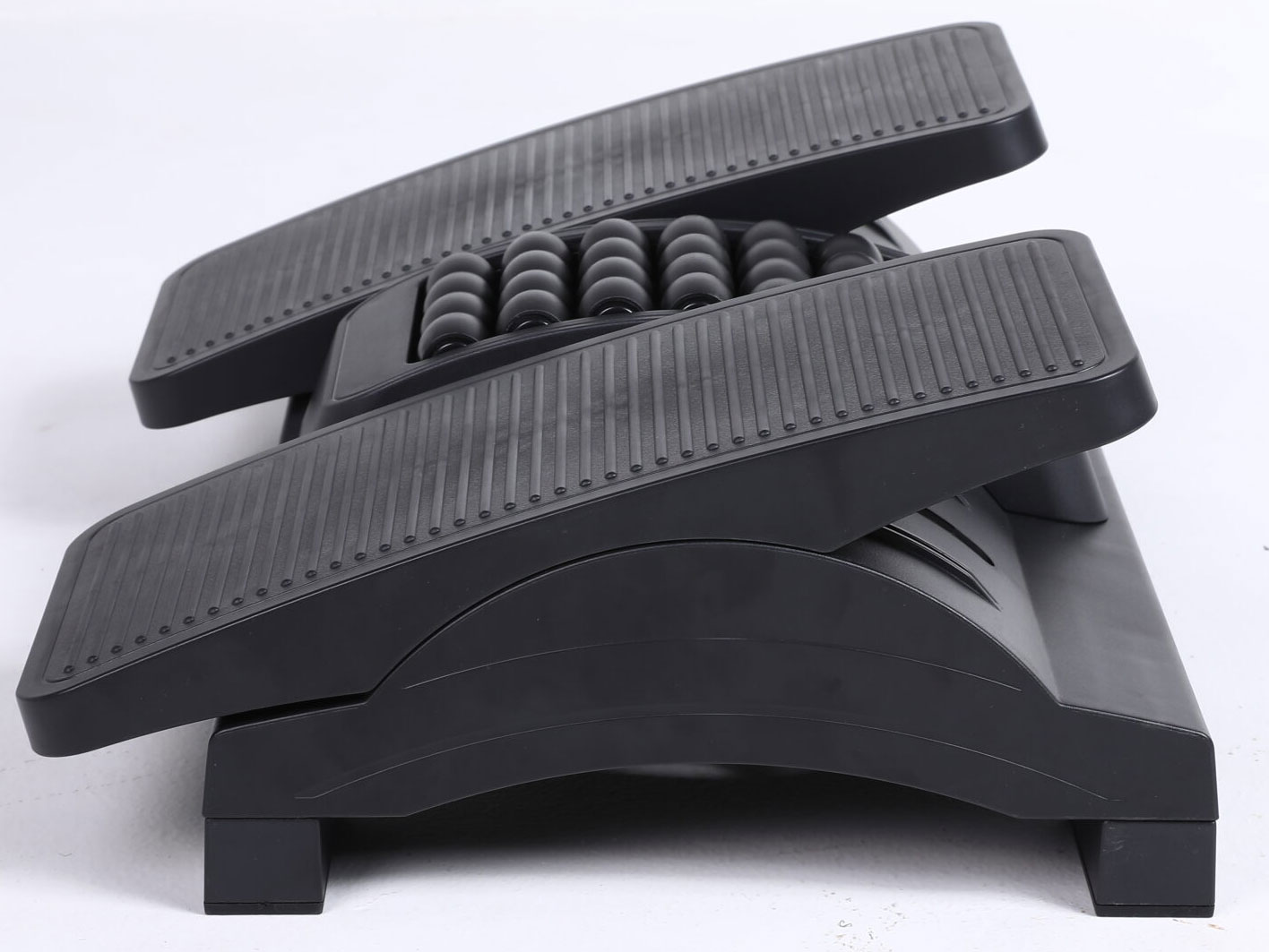 Kê chân công thái học Warrior Ergonomic Footrest WEF200