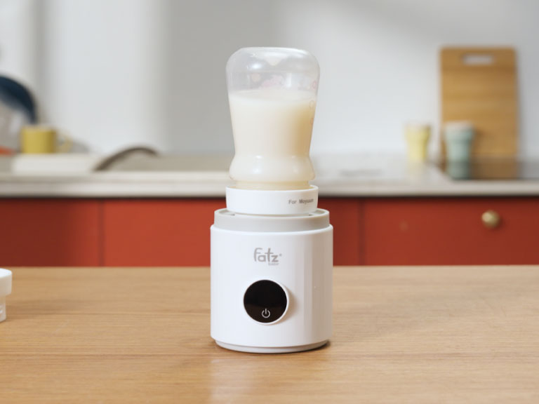 Bình hâm sữa và hâm nước pha sữa di động  
