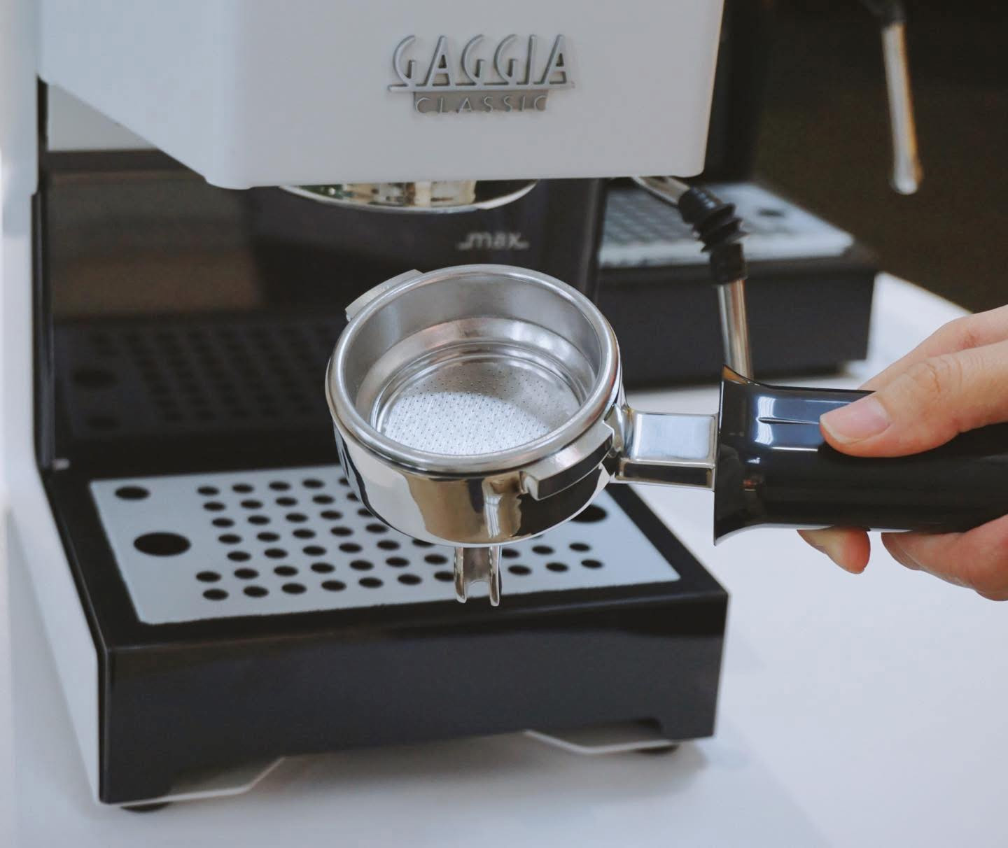 Máy pha cà phê Gaggia Classic E24