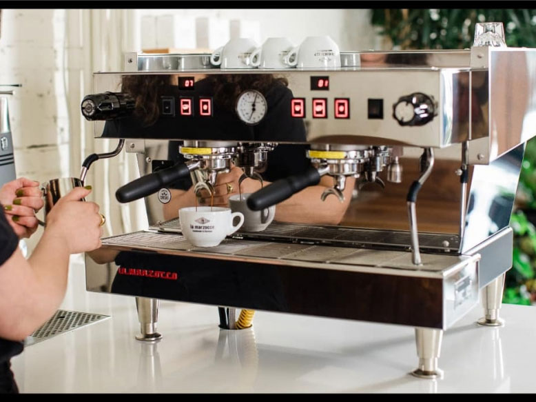 Máy pha cà phê La Marzocco Linea Classic S 2 Group AV