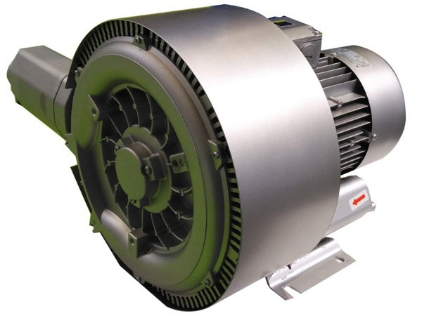 Máy thổi khí con sò Veratti GB-550/2 0.55KW
