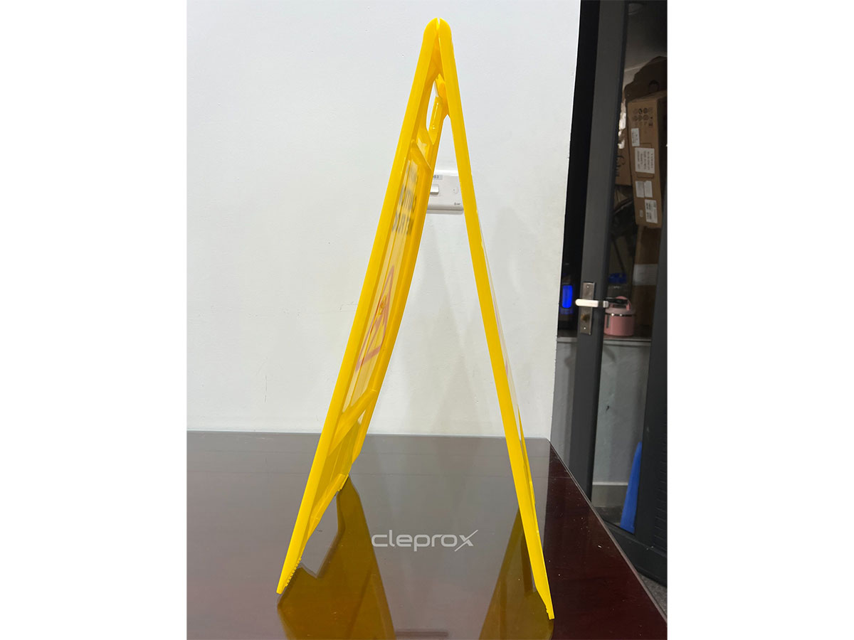 Biển cảnh báo trơn trượt CleproX 