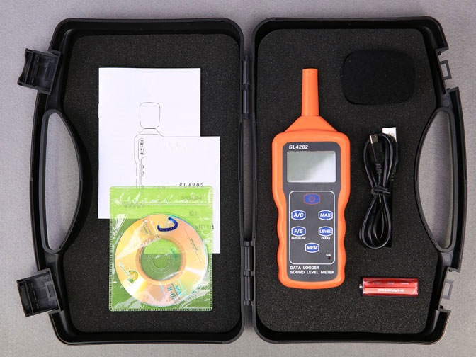 Máy đo âm thanh kết nối máy tính Total Meter SL4202
