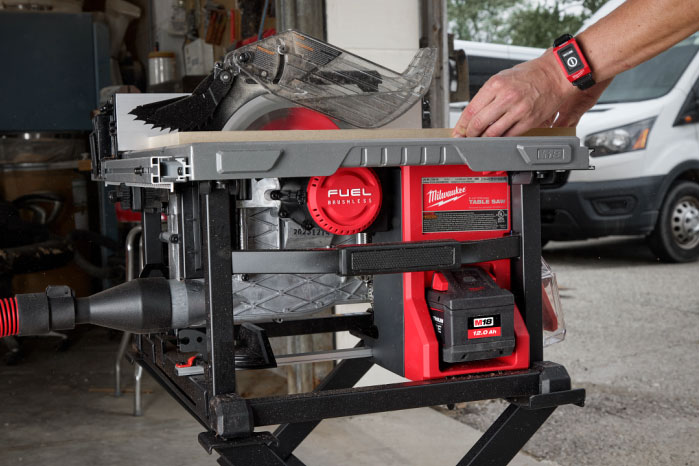 Milwaukee M18 FB12