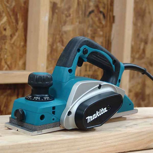 máy bào Makita KP0800X có kiểu dáng hiện đại, sang trọng