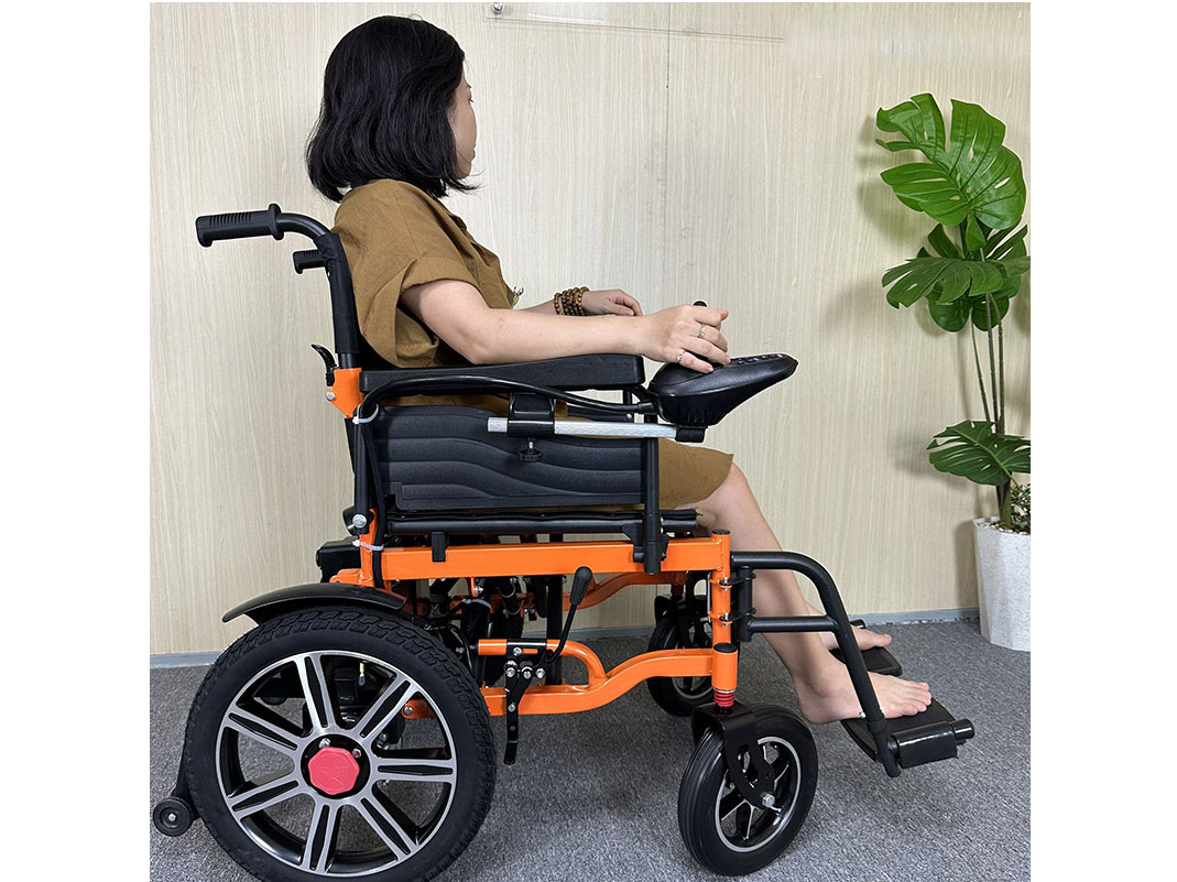 Xe lăn điện cho người khuyết tật gấp gọn Nikita XLD-1650