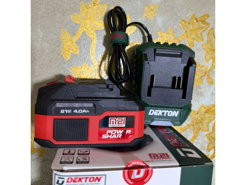 Dekton M21-B4055A