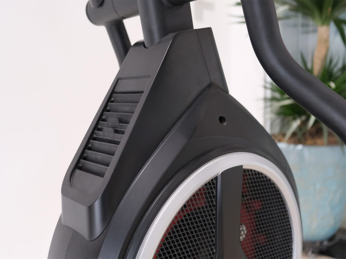 Tokado TK 2000