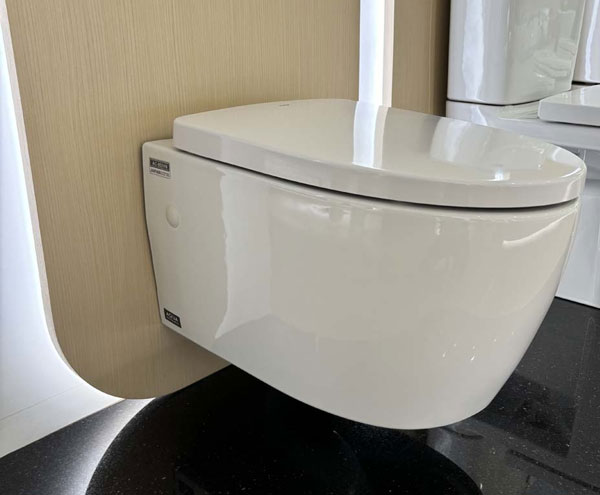 bồn cầu treo tường Inax AC-952VN/BW1 sử dụng công nghệ xả xoáy hiện đại bồn cầu treo tường Inax AC-952VN/BW1 sử dụng công nghệ xả xoáy hiện đại