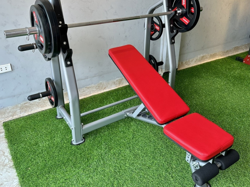 Ghế tập nâng tạ
