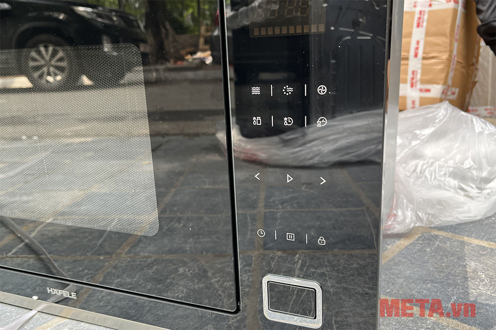 Lò vi sóng kết hợp nướng âm tủ Hafele HM-B38C (538.01.111)