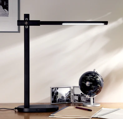 Đèn LED để bàn khúc xạ MotoM GS1705 Đèn LED để bàn khúc xạ MotoM GS1705