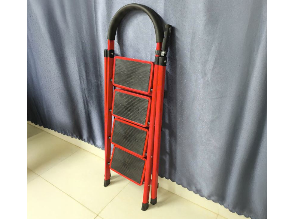 Thang ghế khung sắt gấp gọn chữ A  