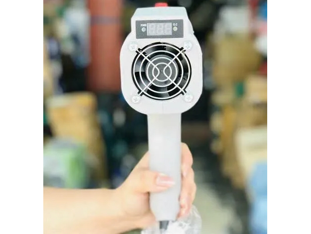 Crown CT33188 dạng cầm tay dễ thao tác Crown CT33188