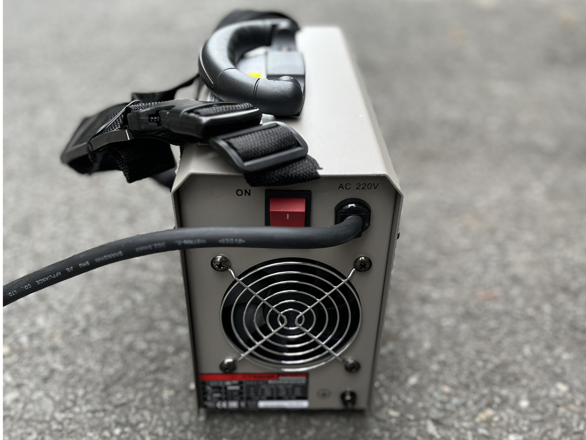 Crown CT 33098 có hiệu suất hàn cao Crown CT 33098