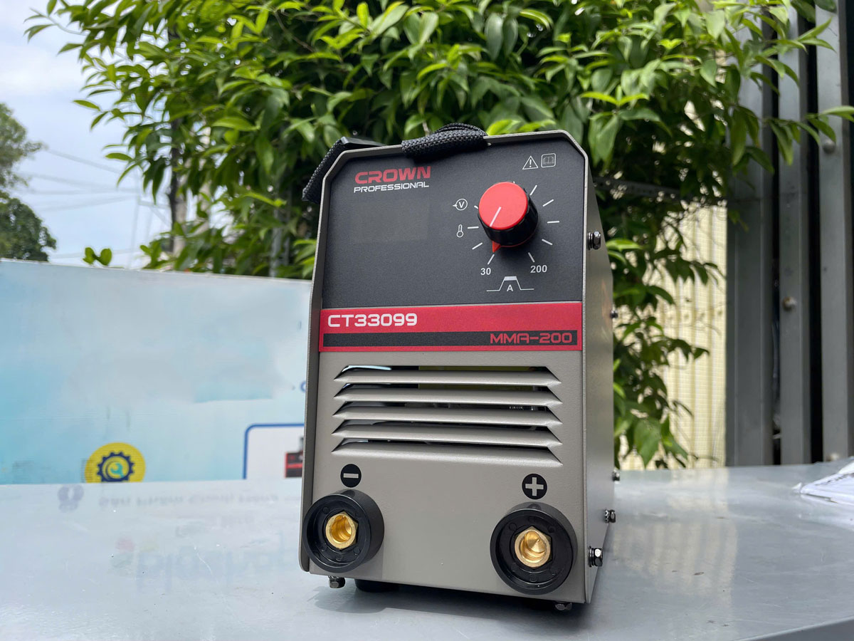 Máy hàn que tiêu thụ ít điện năng Máy hàn que