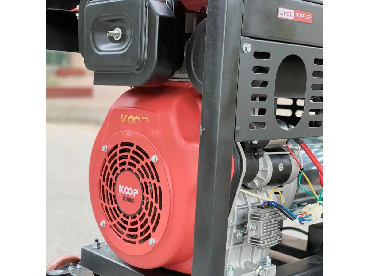 Máy phát điện chạy dầu 8Kw Koop KDF11000XE
