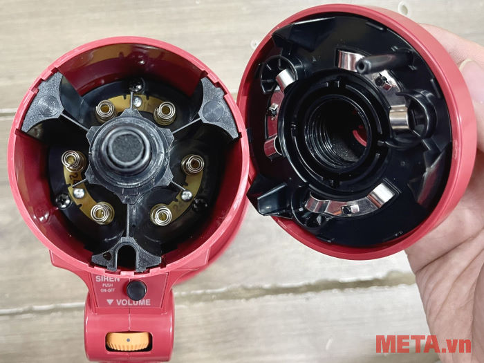 Loa phát thanh cầm tay Toa ER-1215S