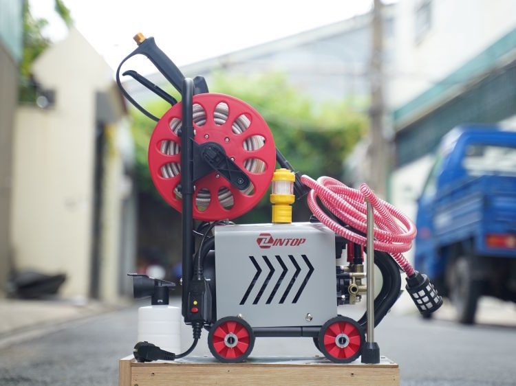Máy xịt rửa công nghiệp Lintop LTW-3200 