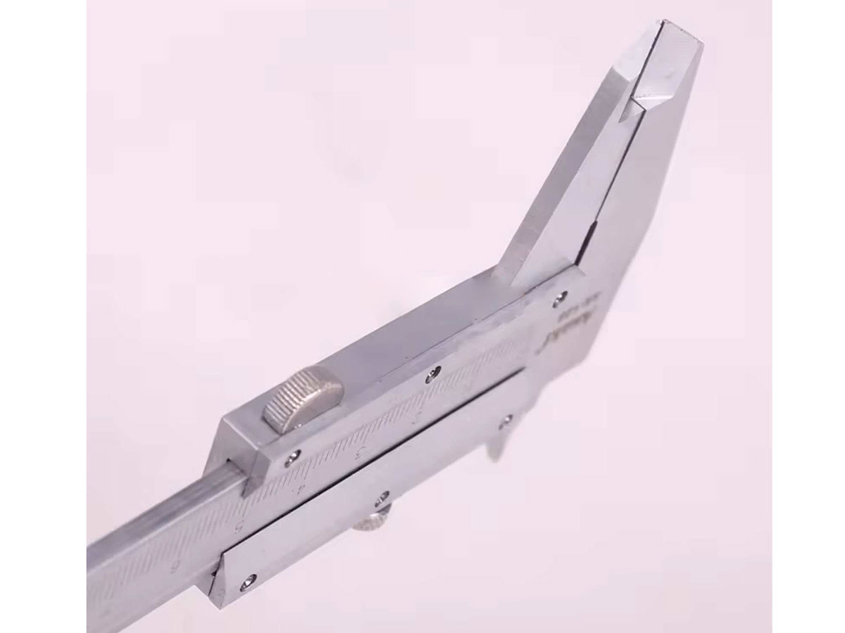 Thước cặp cơ Asaki AK-0121