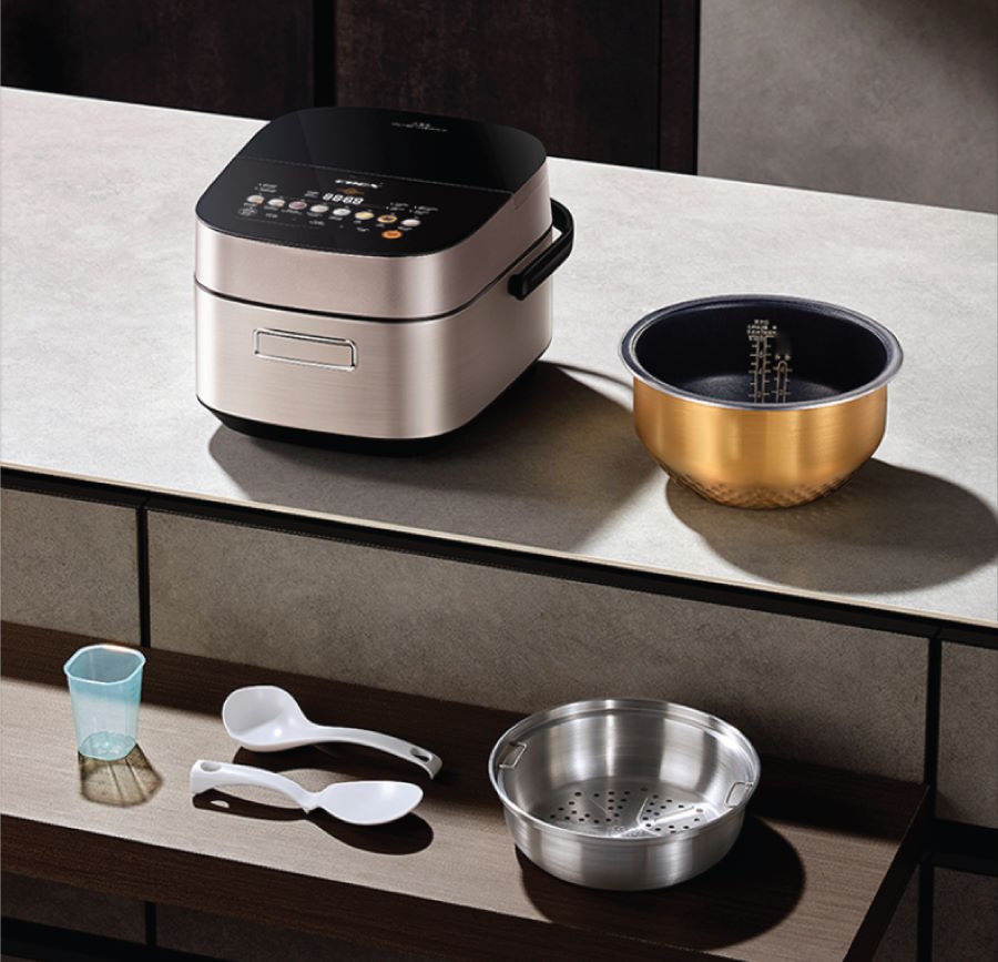 Tiện nghi toàn diện – Hấp, hâm, giữ ấm đều hoàn hảo Nồi cơm điện tử cao tần Coex