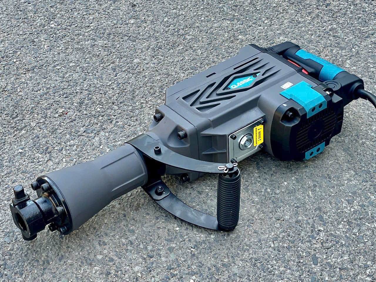 Máy đục bê tông  