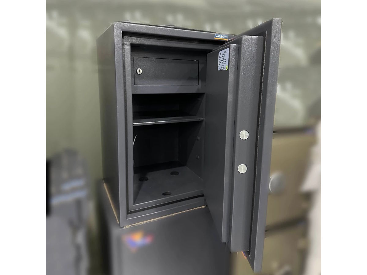 Valberg Garant 67T EL dùng cho gia đình, văn phòng Valberg Garant 67T EL