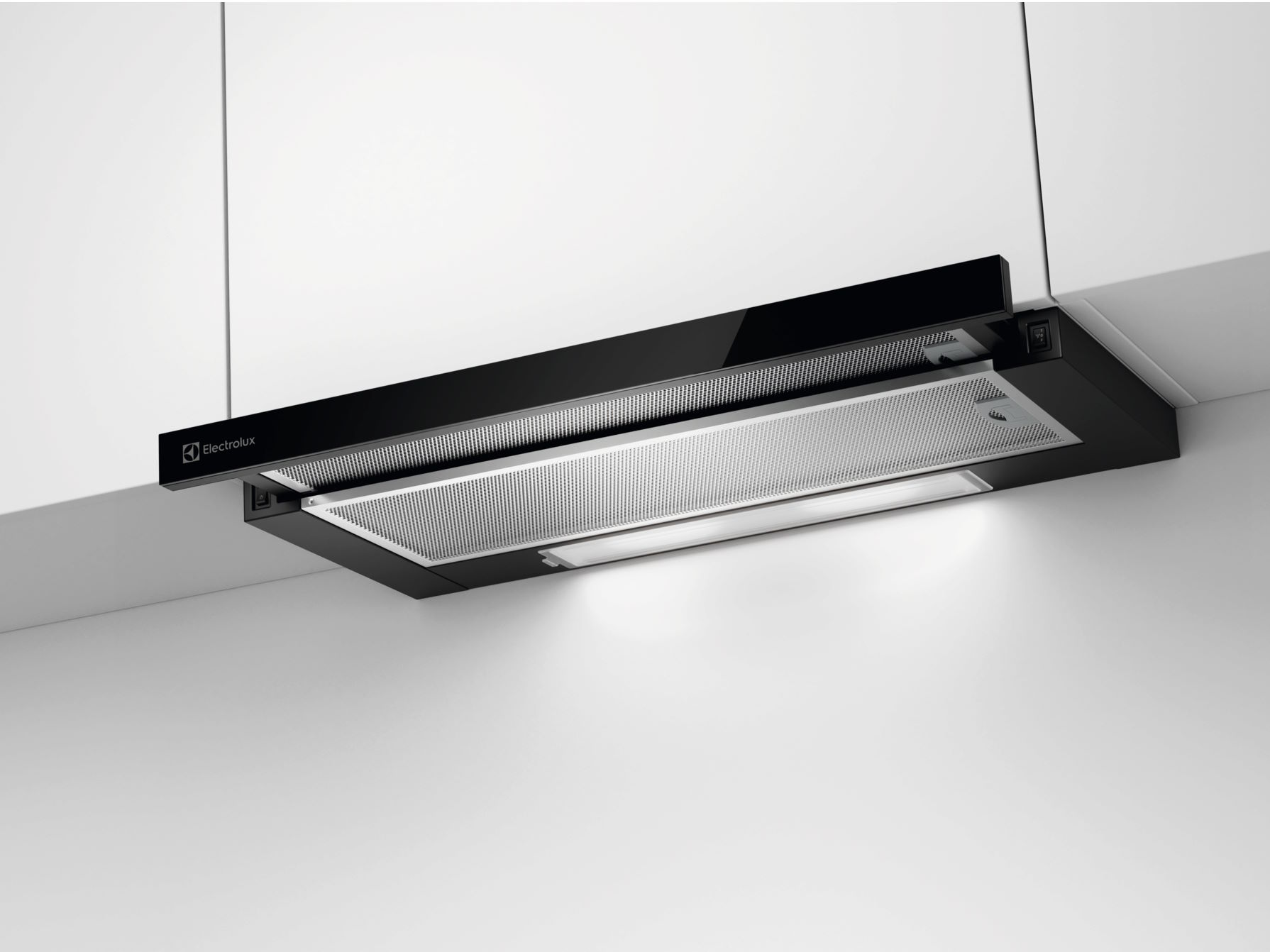 Thiết kế tinh tế, hiện đại và dễ vệ sinh Máy hút mùi Electrolux