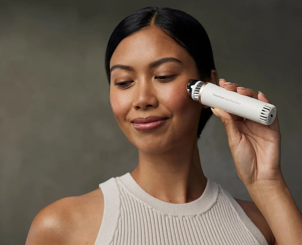 Therabody TheraFace Depuffing Wand