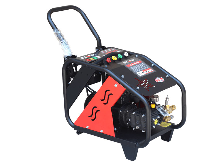 Máy xịt rửa cao áp công nghiệp Stanic SNP2477