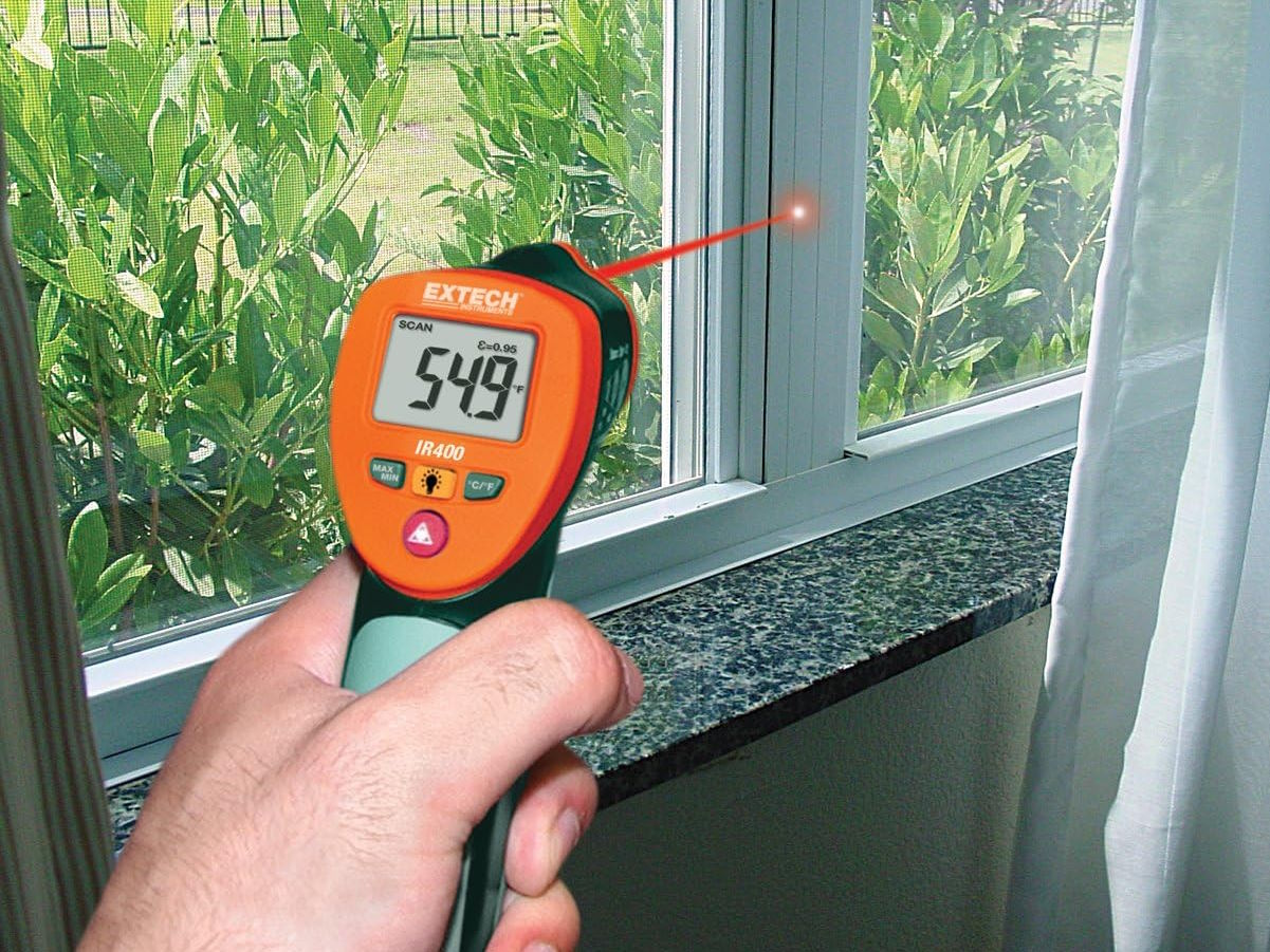 Lưu dữ liệu đo tiện lợi – hỗ trợ công việc hiệu quả Extech IR400