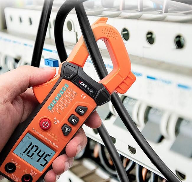 Ampe kìm kĩ thuật số Victor 606H