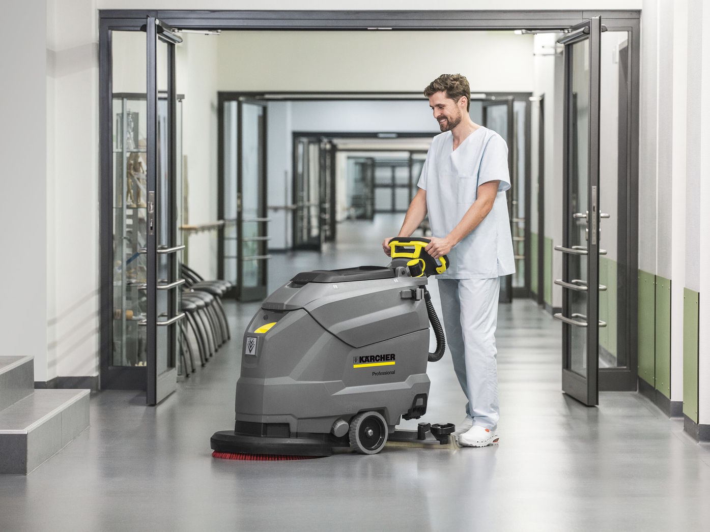 Máy chà sàn liên hợp Karcher BD 50/60 C Ep Classic (1.127-002.0)