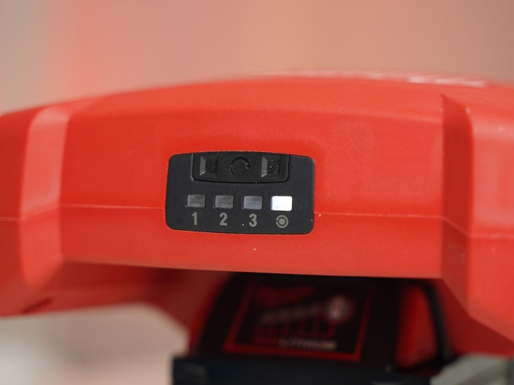 Máy siết bu lông  