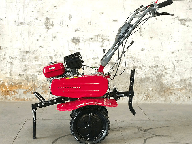 Máy xới đất Tatsu  