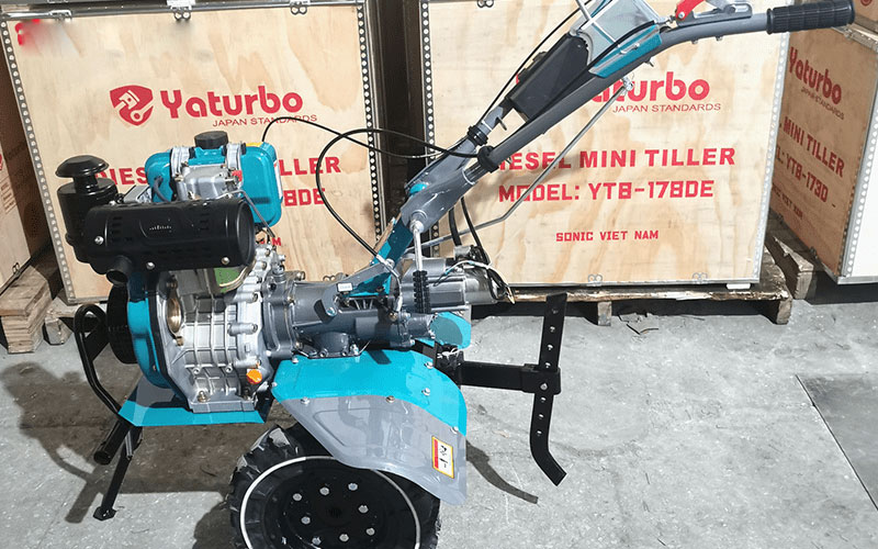 Máy xới đất Yaturbo 
